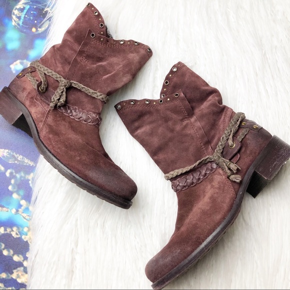Trask maroon suede grommet ankle boots - Picture 1 of 4